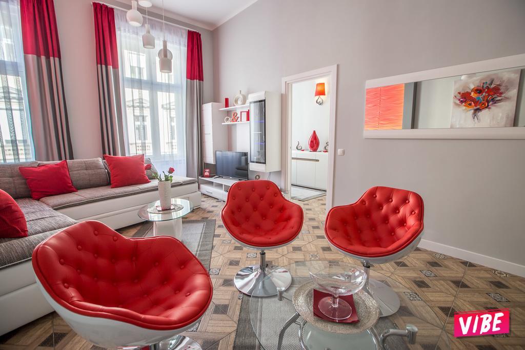 Bp Design Hotel And Apartman Budapest Esterno foto