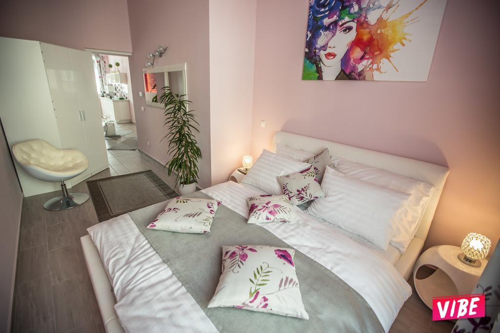 Bp Design Hotel And Apartman Budapest Esterno foto