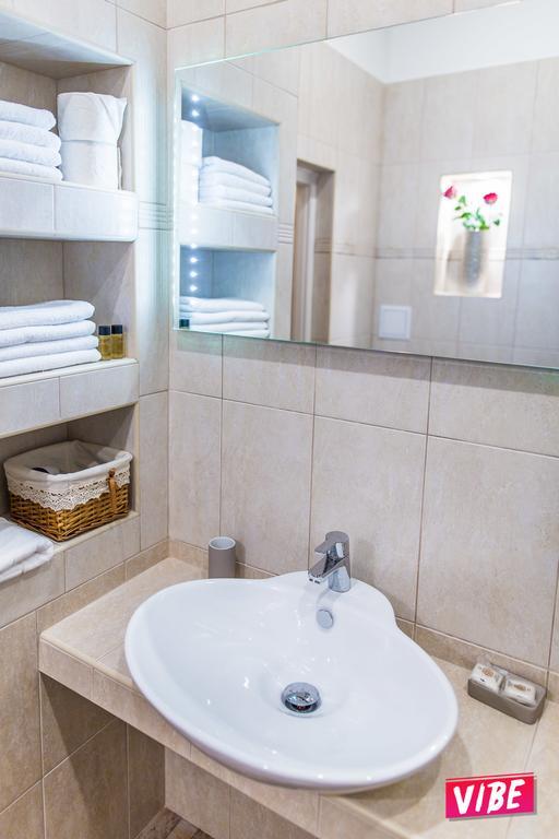 Bp Design Hotel And Apartman Budapest Esterno foto